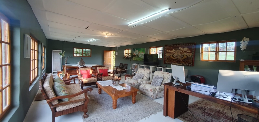 10 Bedroom Property for Sale in Joubertina Eastern Cape